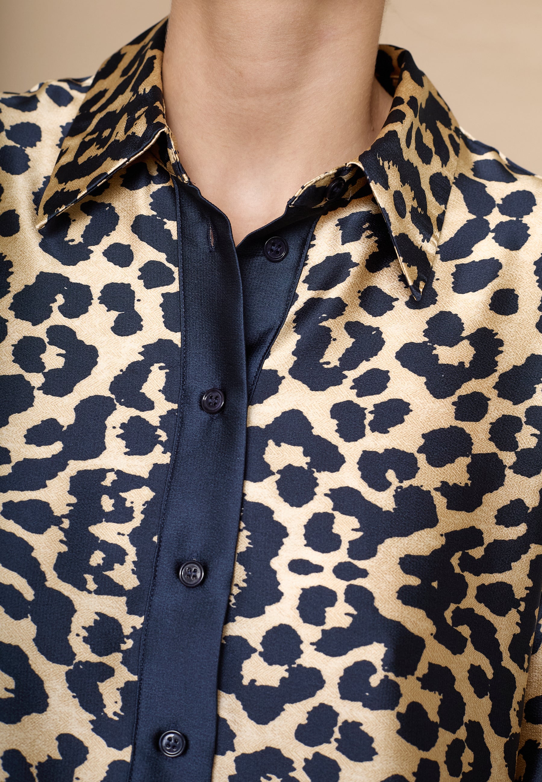 LOVE1393 skjorte brown leo