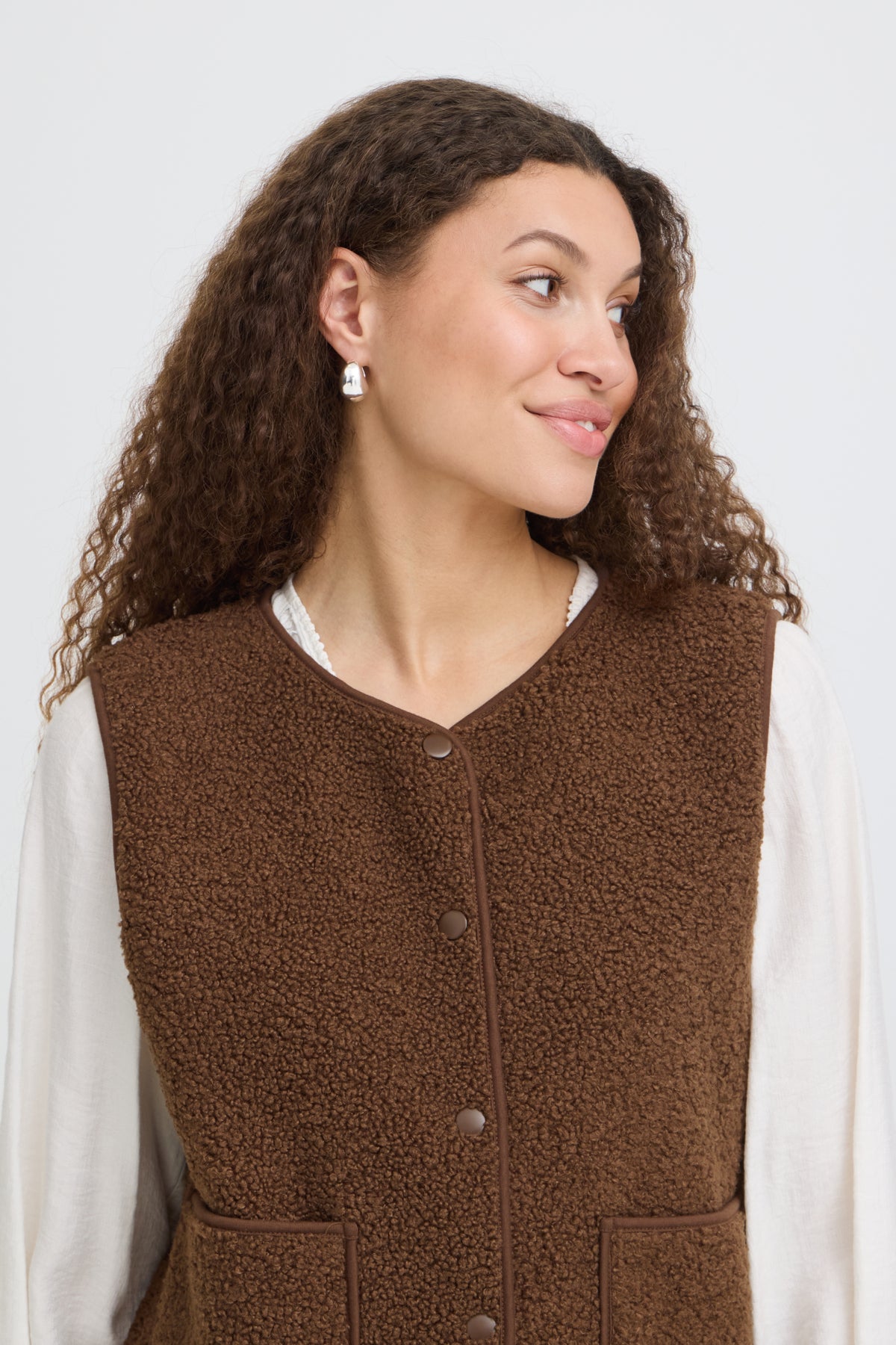 FRGWYNNE Vest