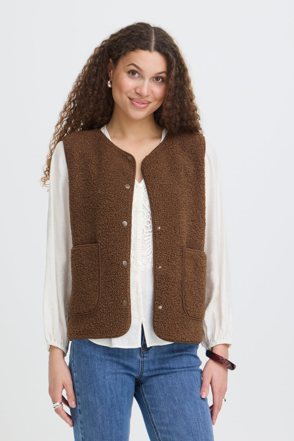 FRGWYNNE Vest