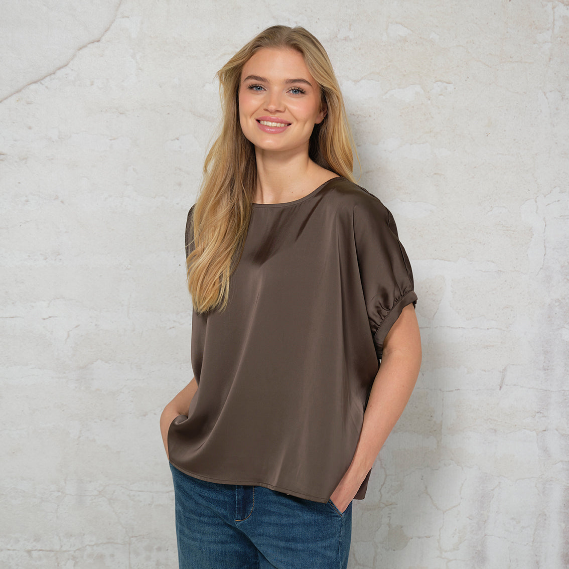 EMILY BLOUSE BROWN BLUSE