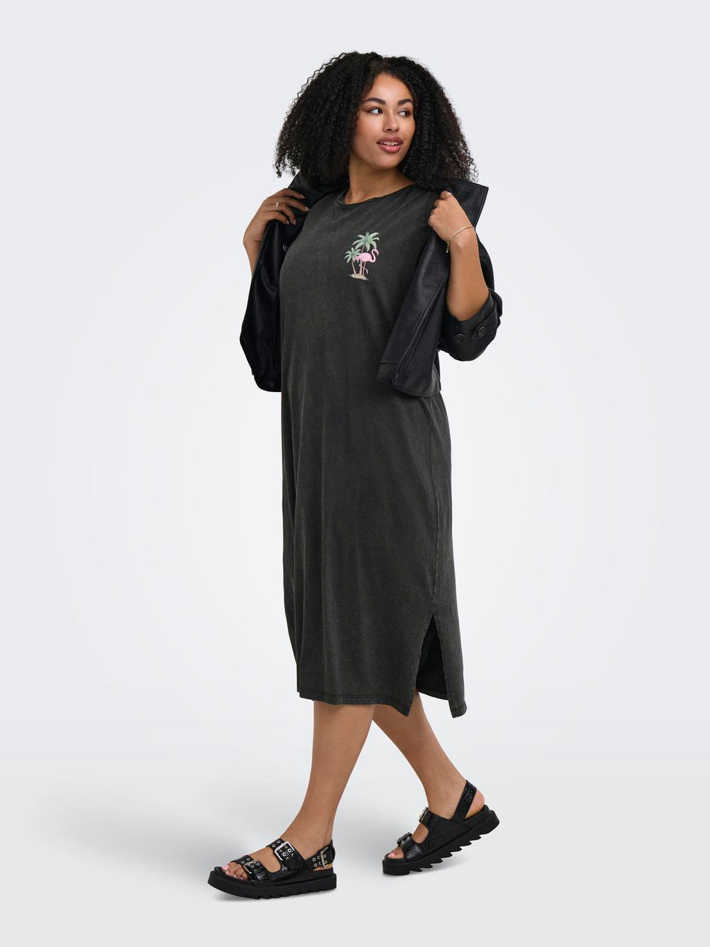 Carmika Foldup S/S Black Slit Dress