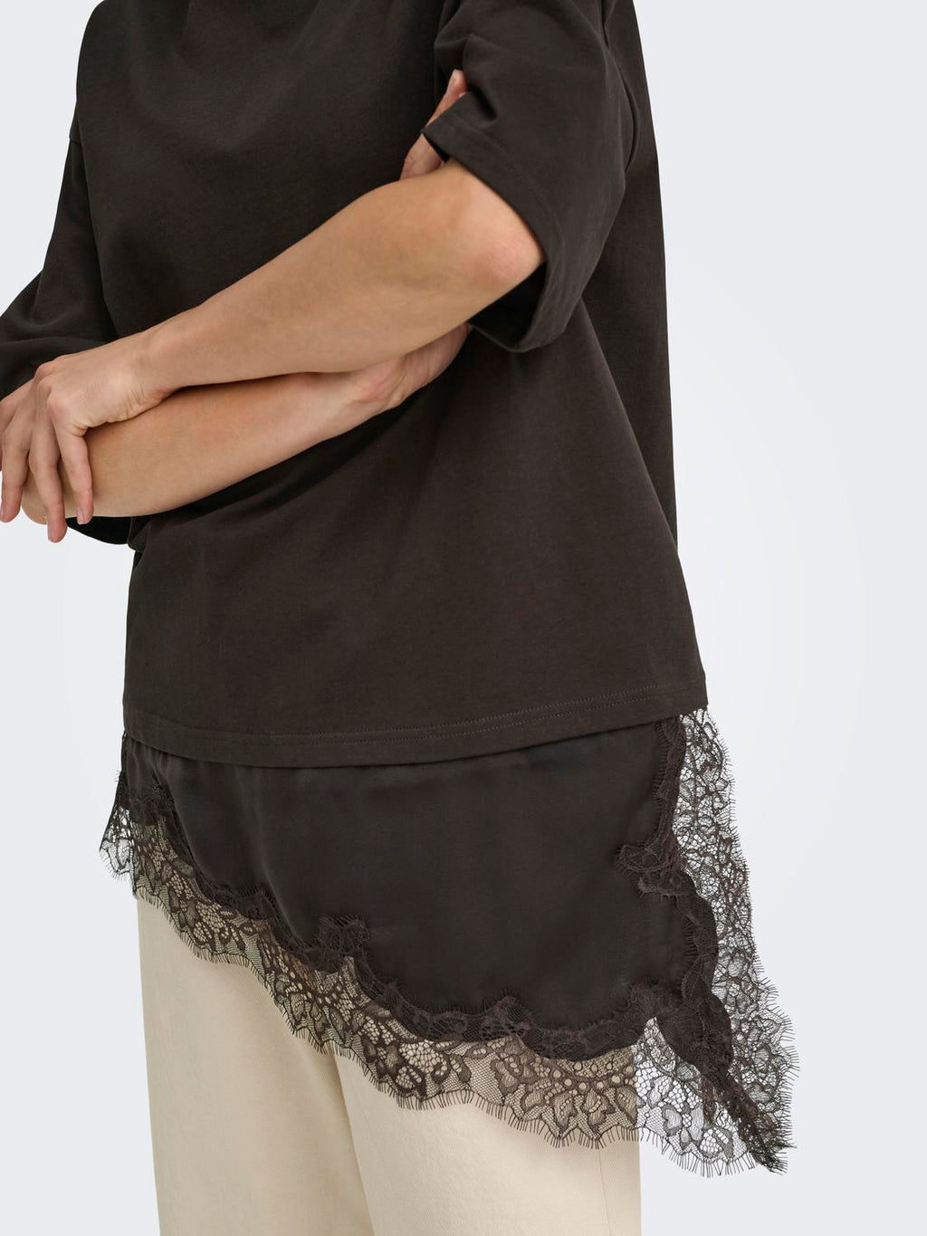 Jdyalma 2/4 Lace Detail T-Shirt
