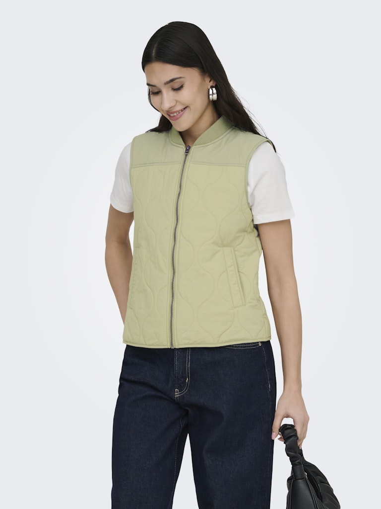 RAYA QUILT VEST ELM VEST lysgrøn