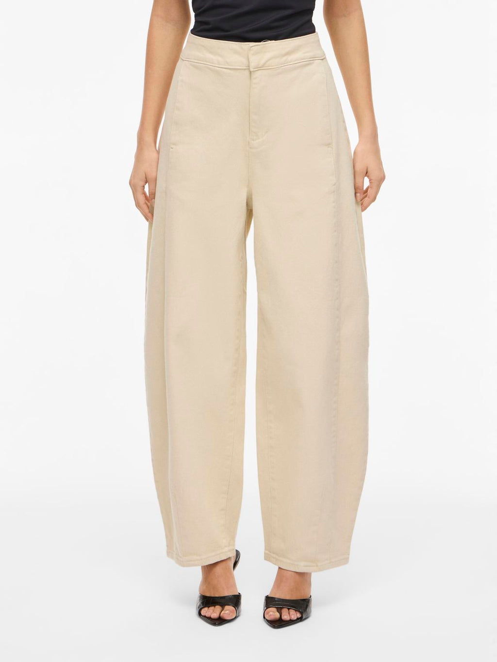 Vichia Hw Barrel Jeans