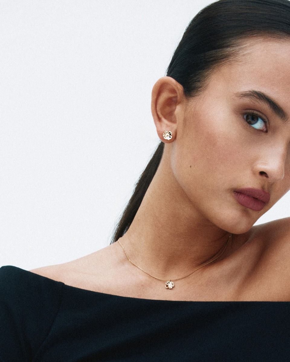 EDBLAD Floral studs s gold