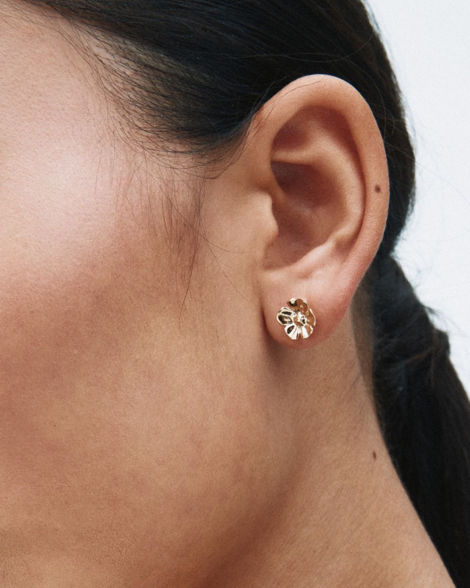 EDBLAD Floral studs s gold