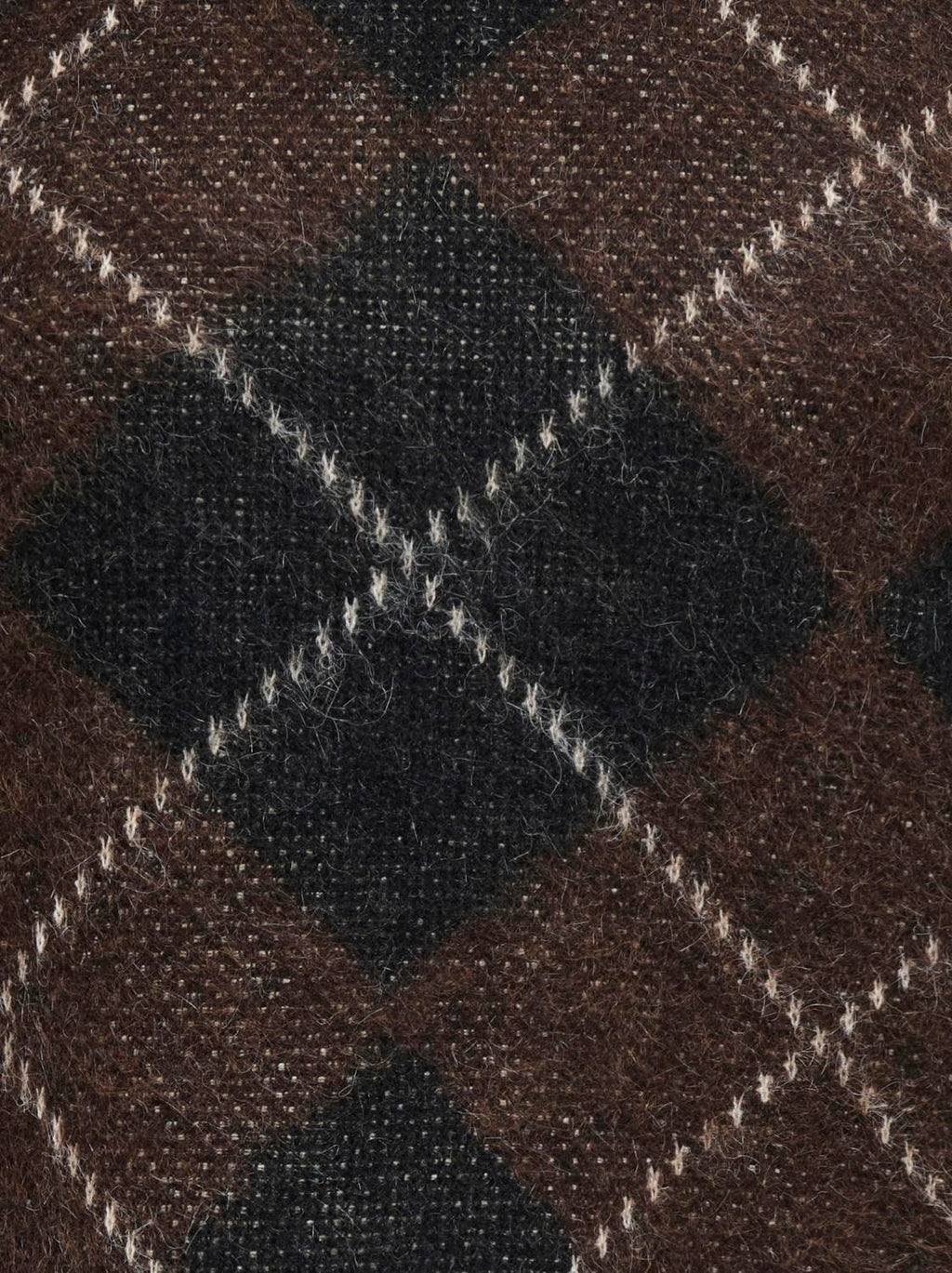 Carnoeme Pattern O-Neck