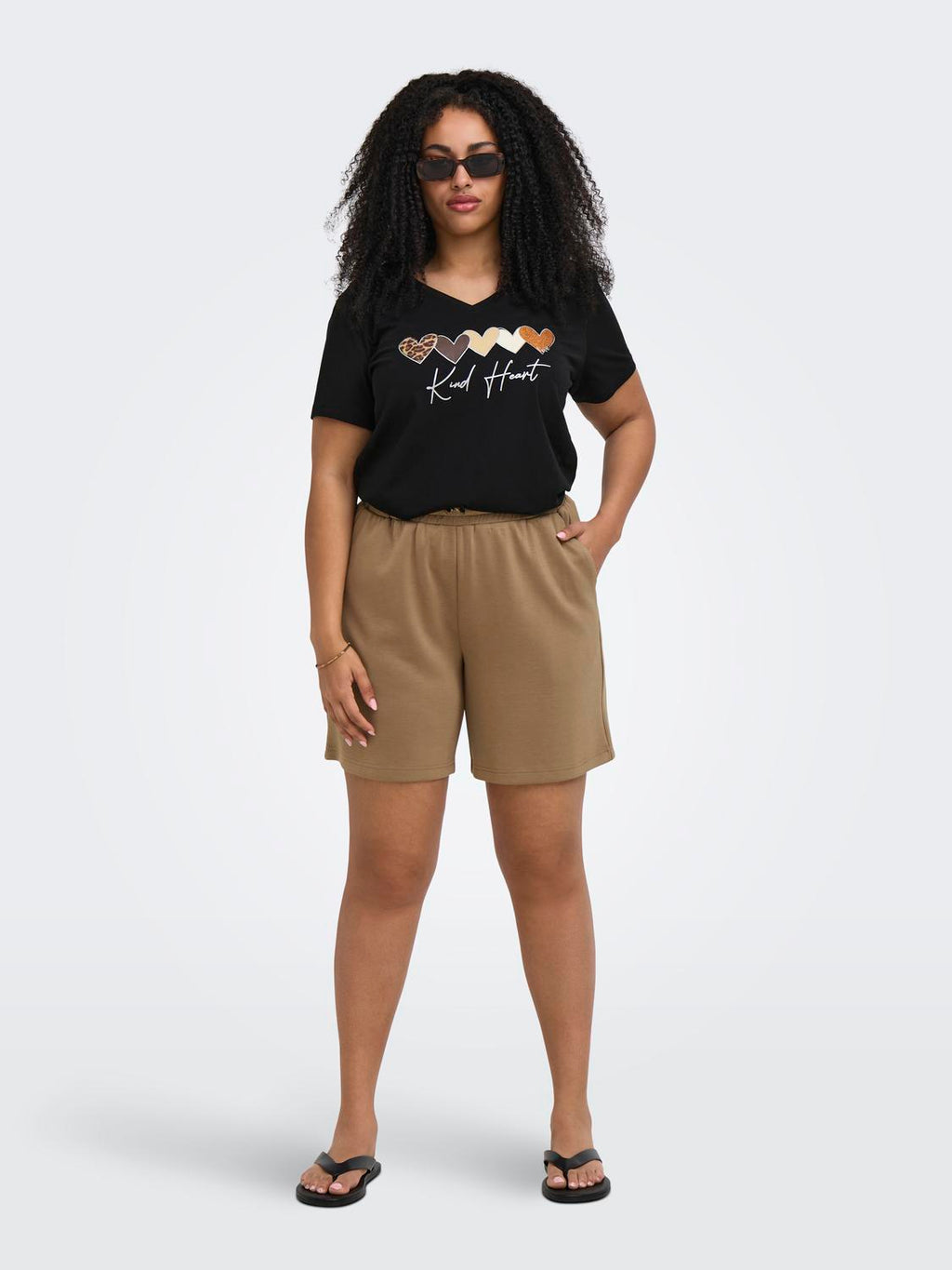 Carmaebell S/S V-Neck Reg Tee