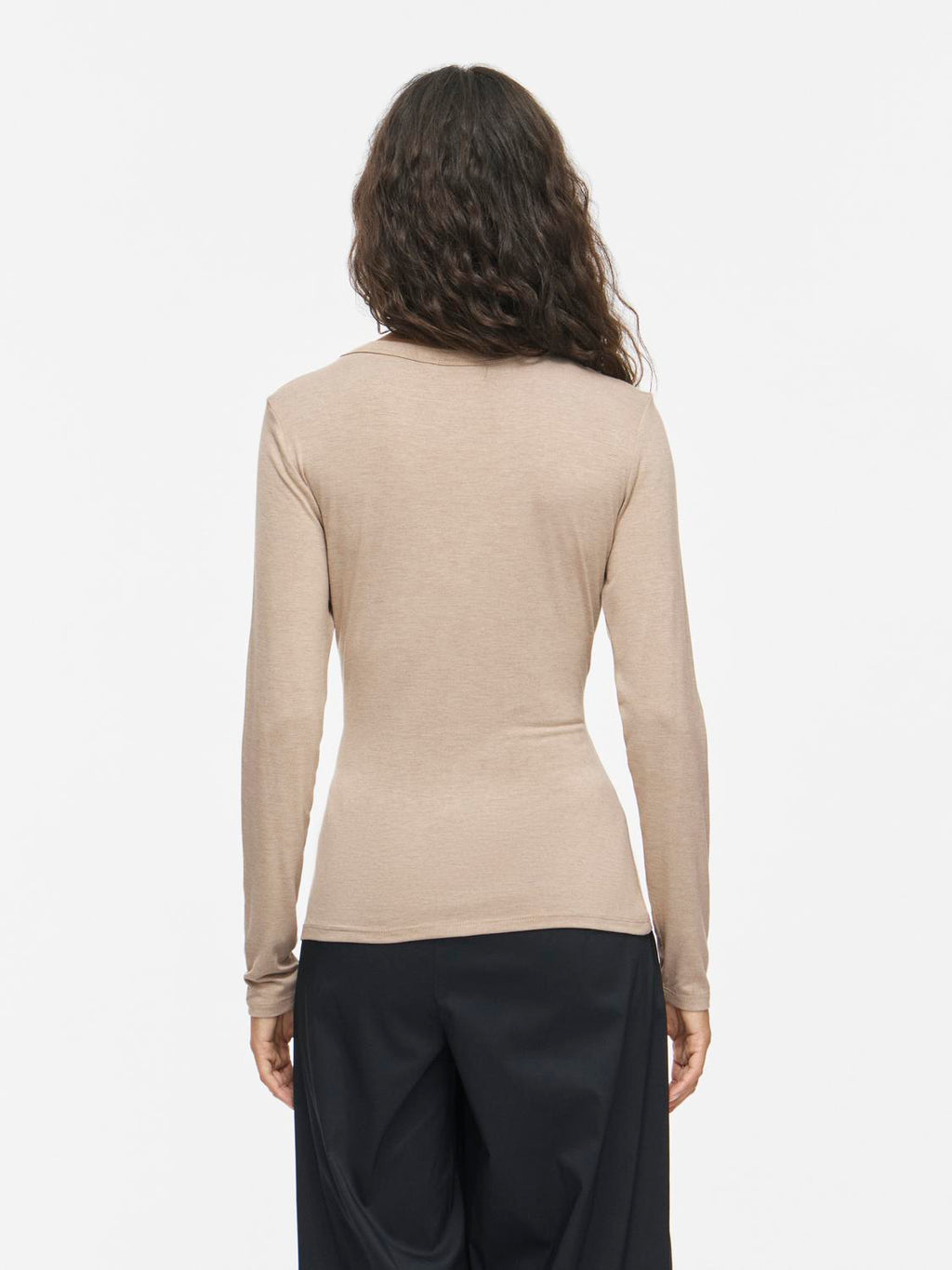 Viambiosa O-Neck