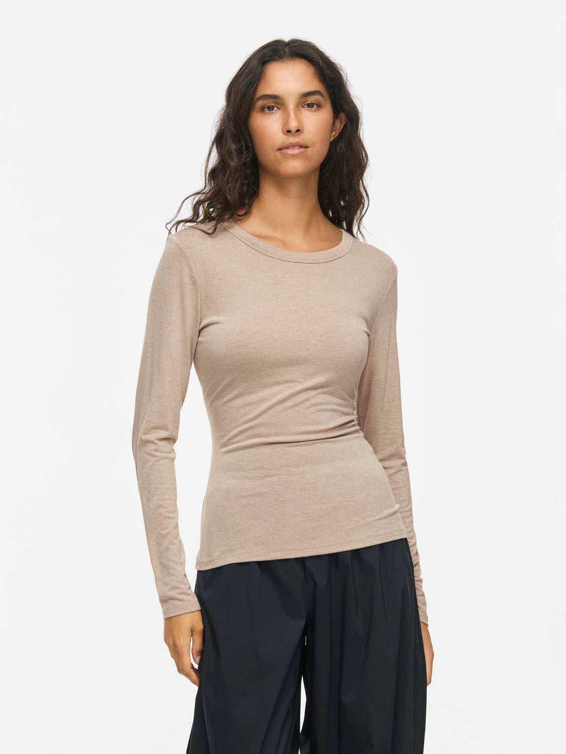 Viambiosa O-Neck